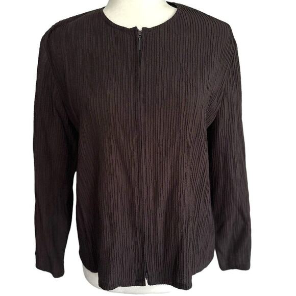 Eileen Fisher Jacket Dark Brown Short Textured Pintuck Crinkle FULL Zip Front M - Picture 1 of 7